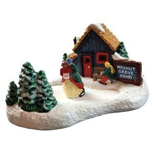Vintage Christmas Village Walnut Grove Pond Ceramic Bonus Skaters  JH1807200
